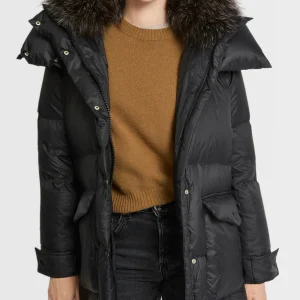 3/4 down jacket in water-repellent technical fabric with fox fur collar trim