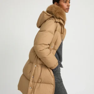 7/8 Long down jacket in water-repellent technical fabric with collar trim in fluffy lambswool