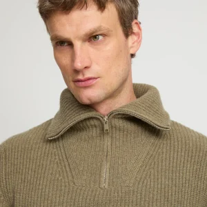 Zip-front cashmere wool sweater trucker collar