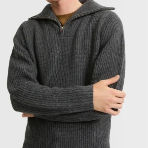 Zip-front cashmere wool sweater trucker collar