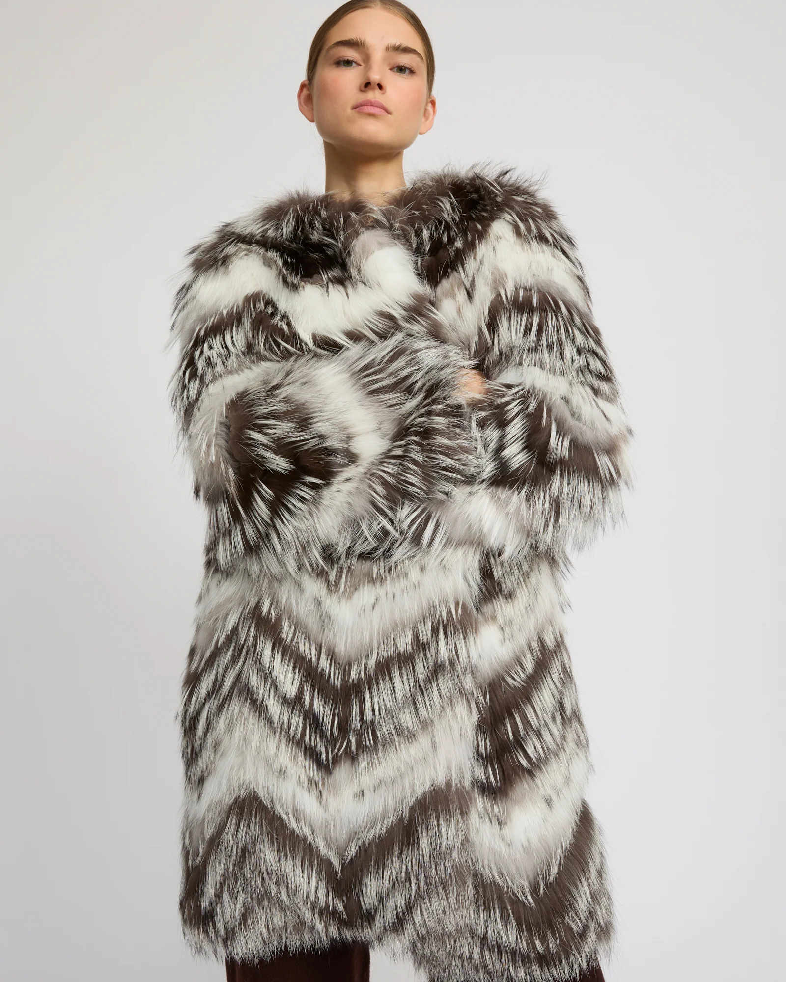 Belted coat in merino knit and fox fur – Image 2