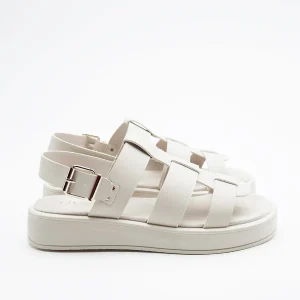 Sandales à talons plats