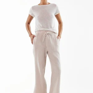 Pantalon court en gaze froissée